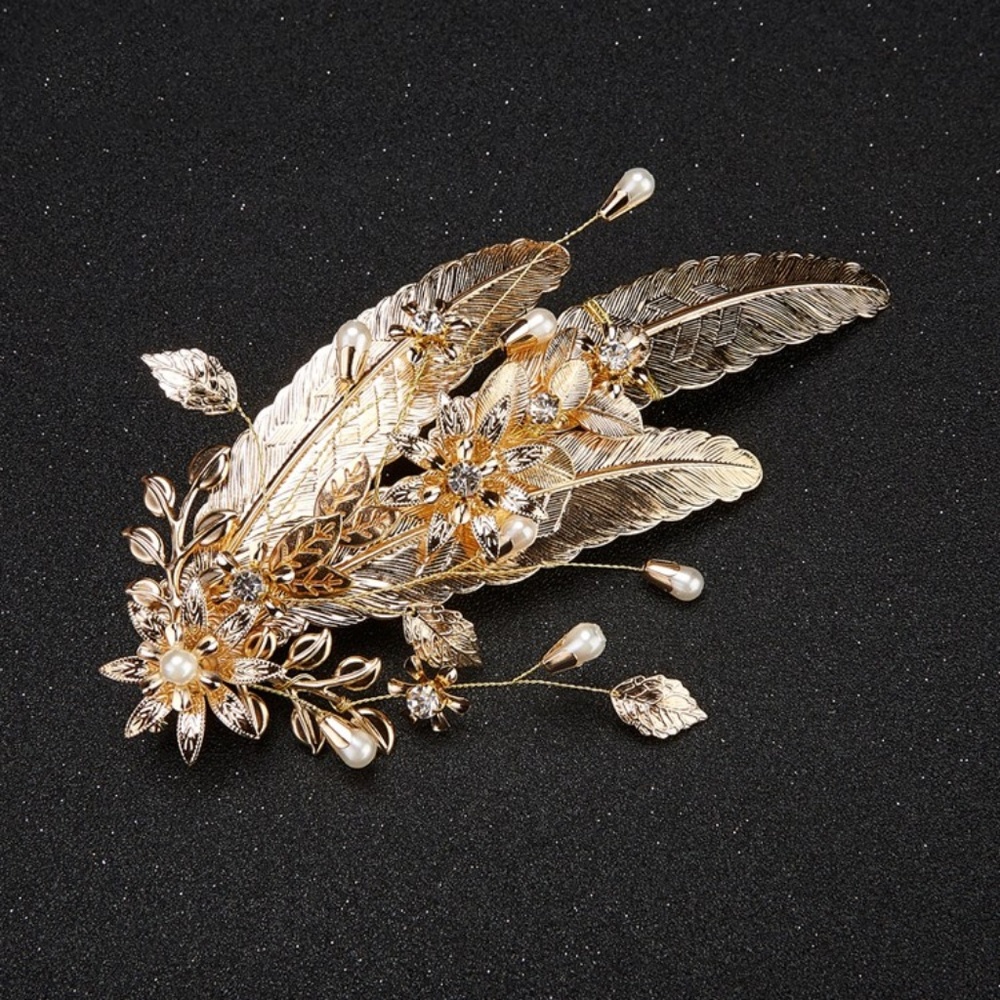 Vintage 1920 Style Hairpiece - Gold & Pearl
